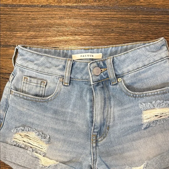 PacSun Shorts Size 22 - Picture 2 of 4